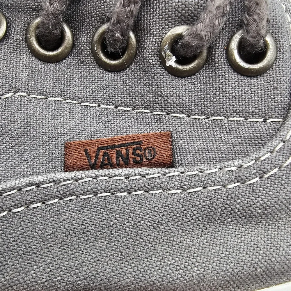 Vans Shoes‎ Mens Size 10.5 Gray Canvas Low Top Casual Skate Sneakers 721278